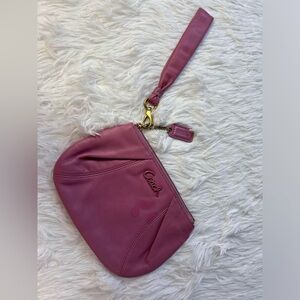 COACH Pink Pleated Wristlet With Strap h7